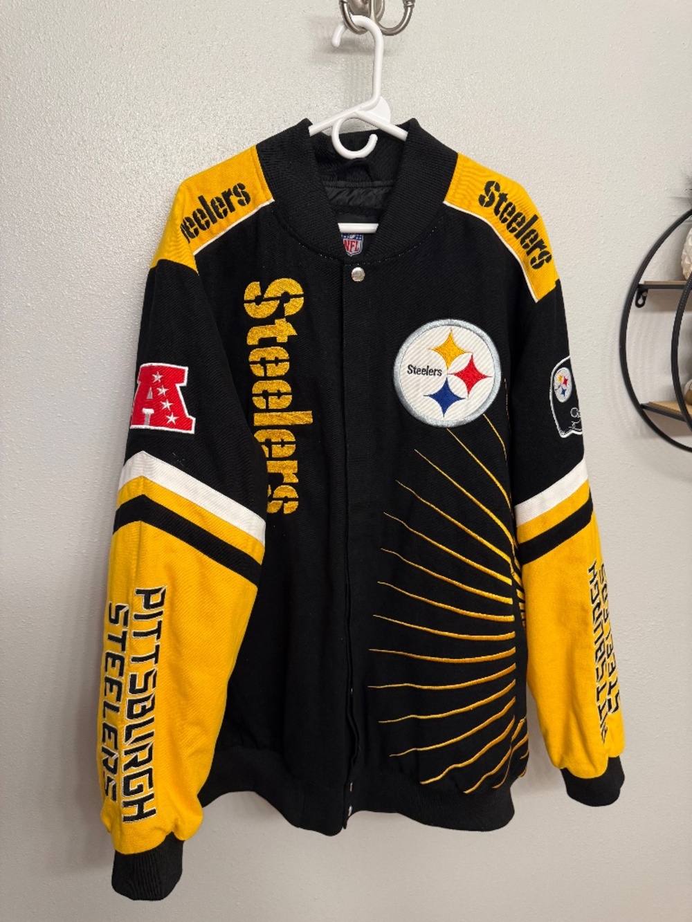 NFL Pittsburg Steelers “Snoop Dog Style” Varisity Jacket size XXXL